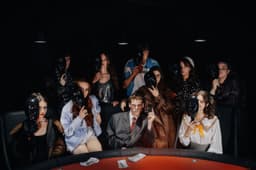 Мафия Вип с падающими стульями - фото №1