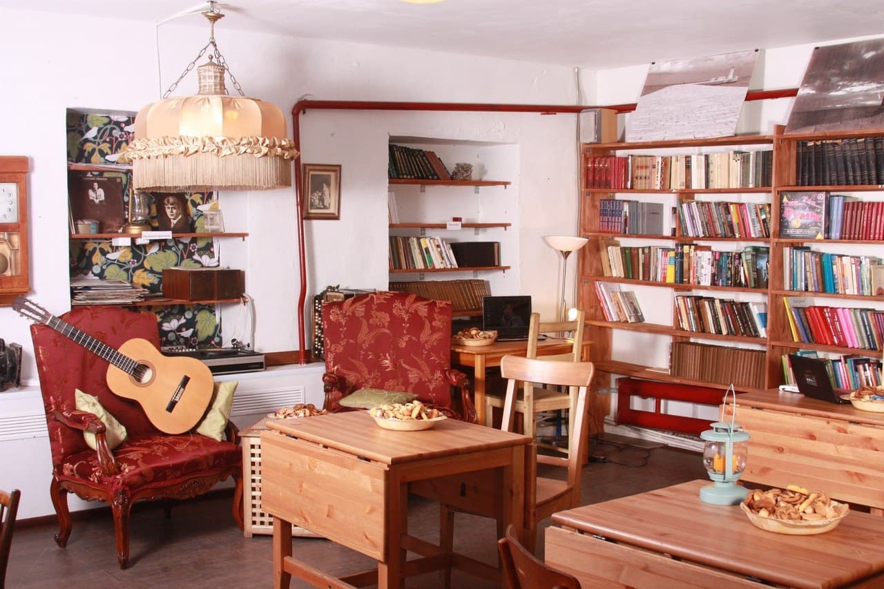 Зеленая Дверь — главное фото