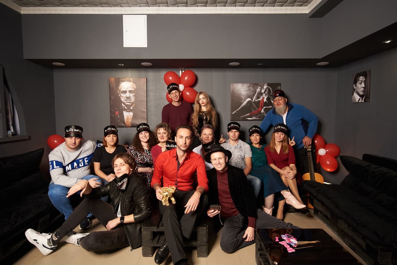 BLACK EMPIRE — главное фото